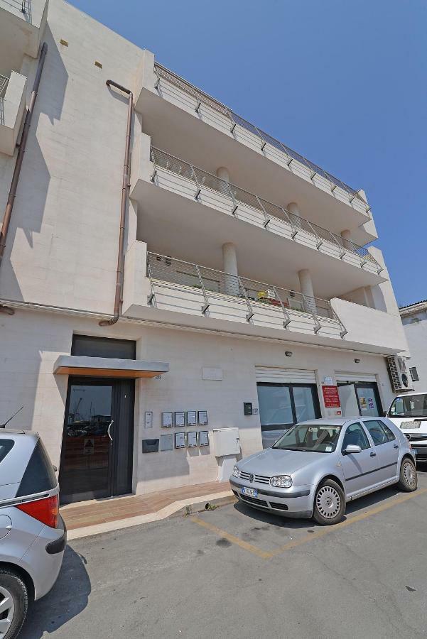 Casa Roberta Panzió Monopoli Kültér fotó